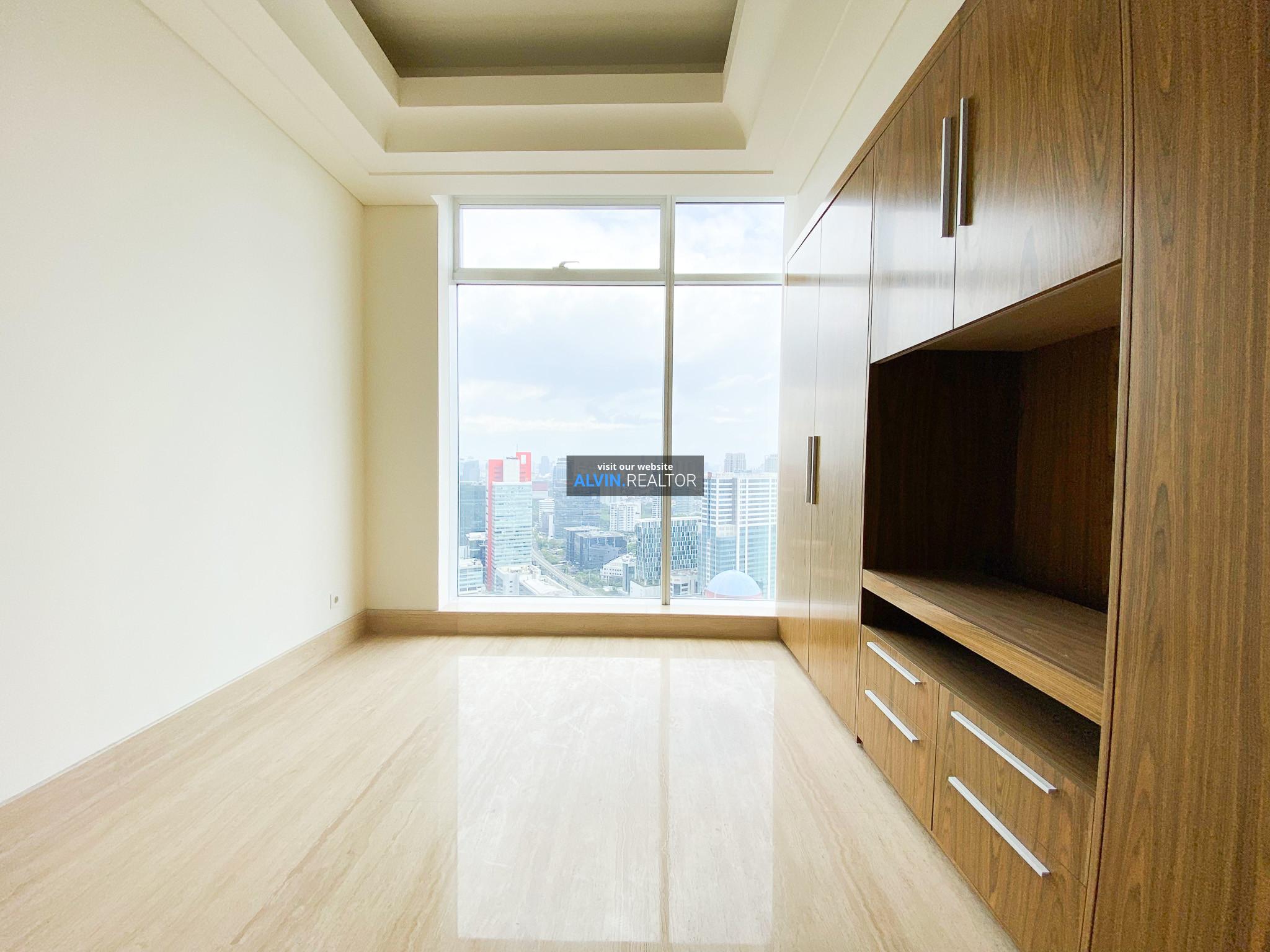 65503ecb-a1fe-4a6c-899a-73b29b96efb2-1734073275