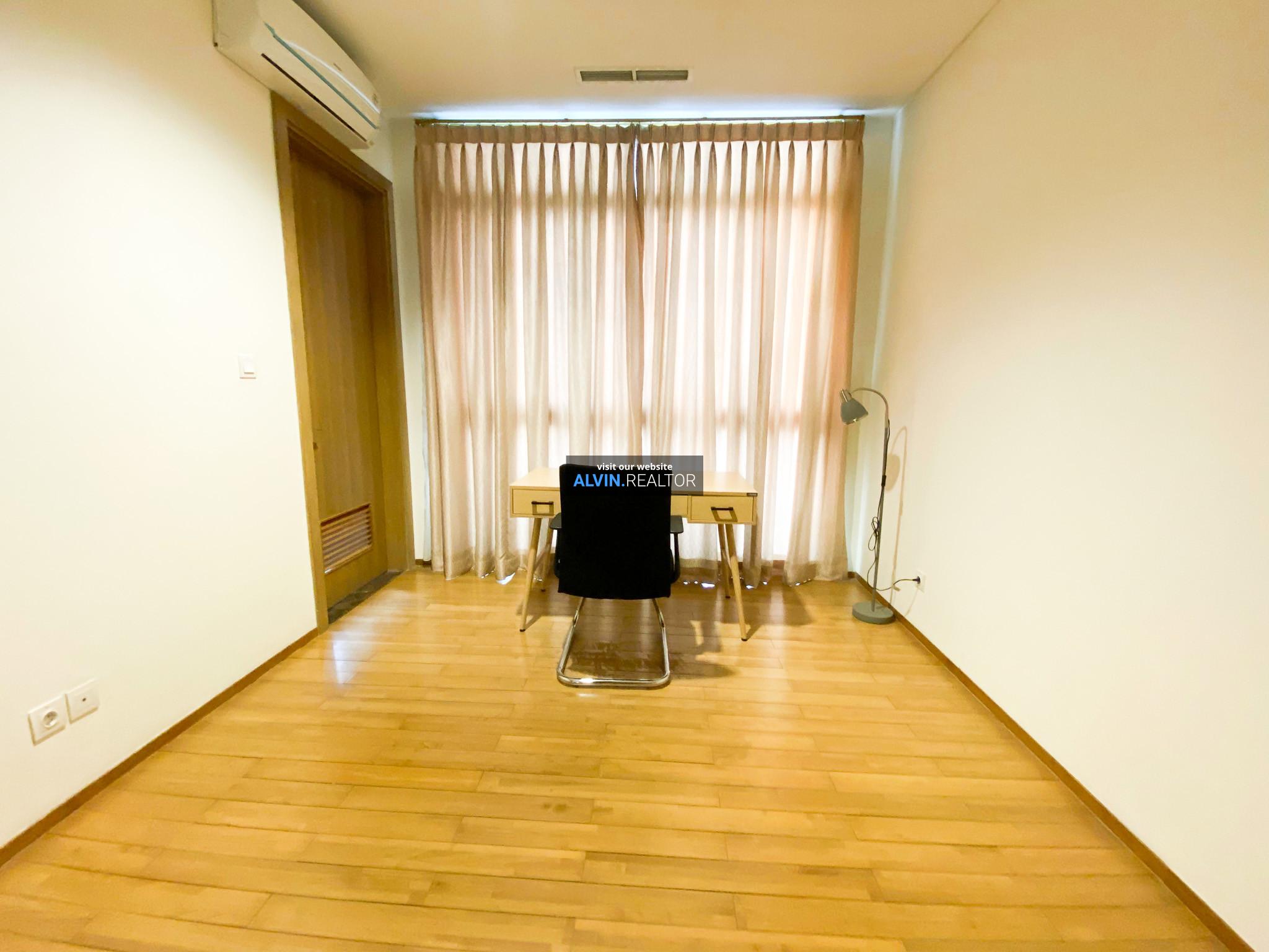 6b0852e3-8c34-466f-95d1-f2fa5992c622-1733302014