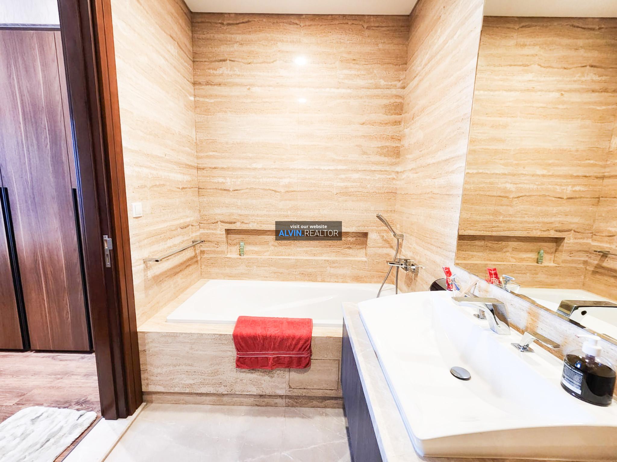 7de62283-1463-49b7-80bb-42082ac2d97b-1756979759