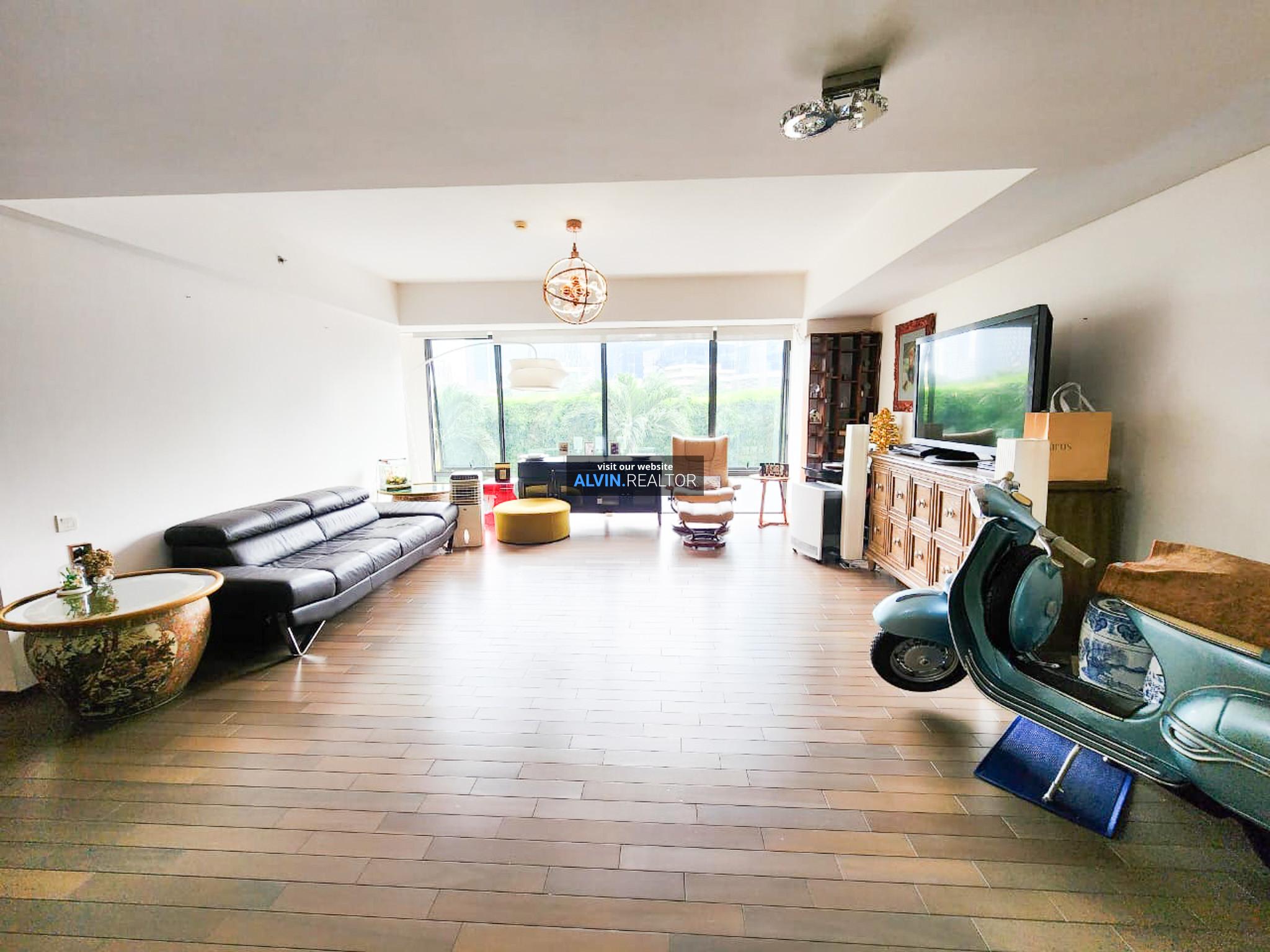 7e40123a-3868-41b8-b437-8e61a6c77b8b-1728386693