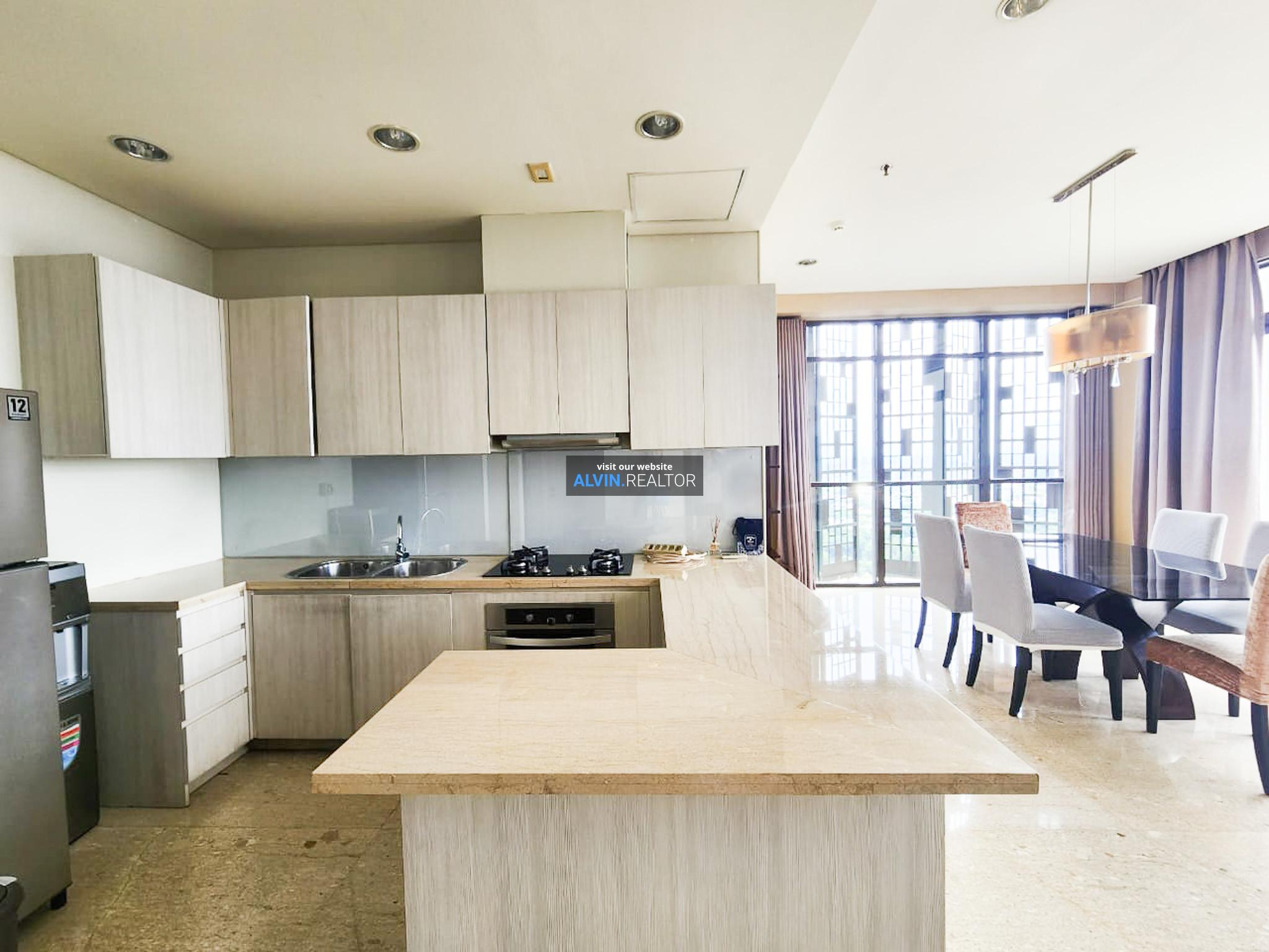 7e7a41e4-8b65-44b4-a3fb-bbe6f4e8499b-1736322842