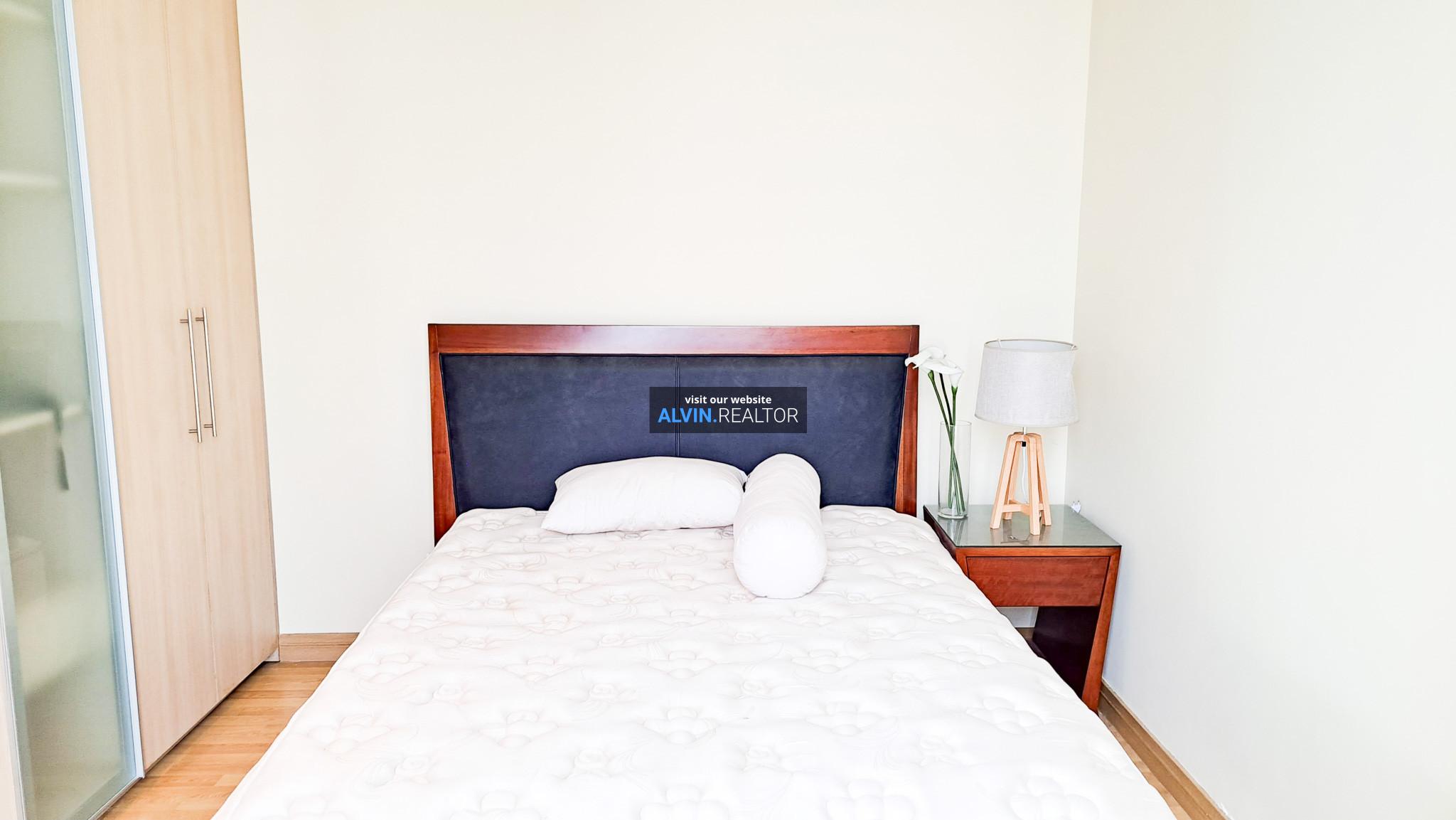 8a17b359-3336-4d89-8f24-f318aaa6a1da-1758108502