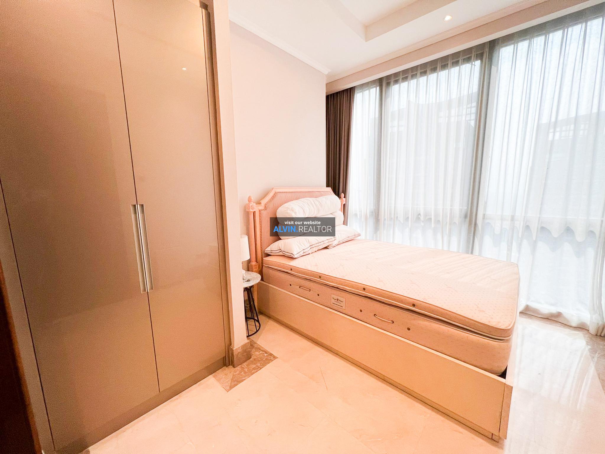 961f29b5-8988-4516-9d84-bef3eb03fbcd-1734077083