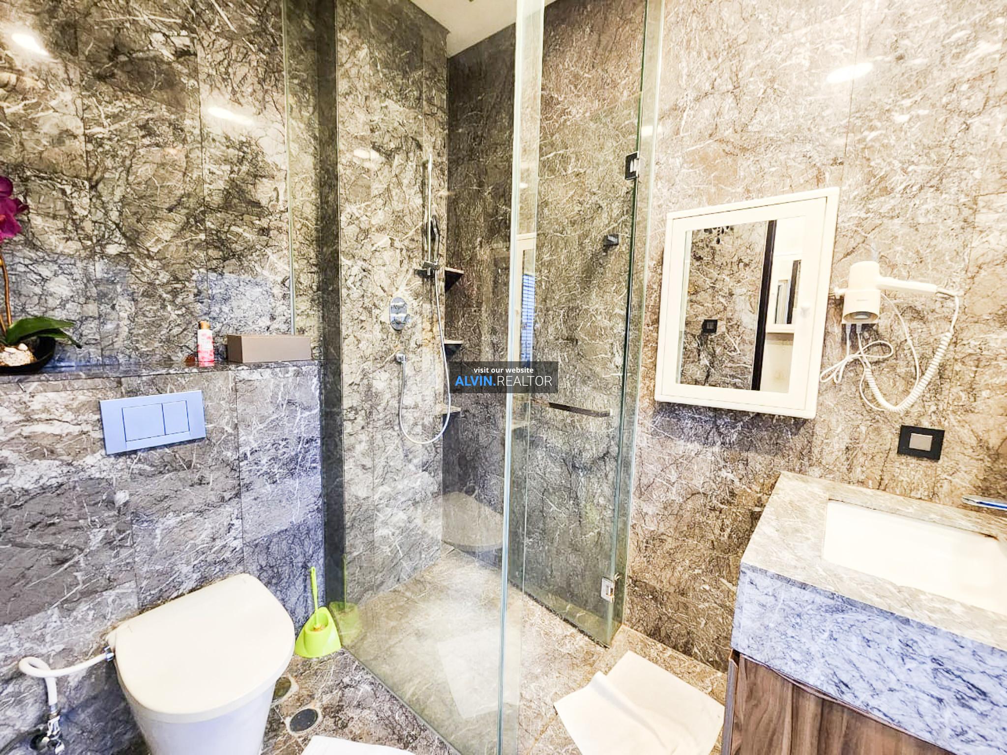 984a6aad-52f2-4468-af0e-22cd212c9de1-1738581495