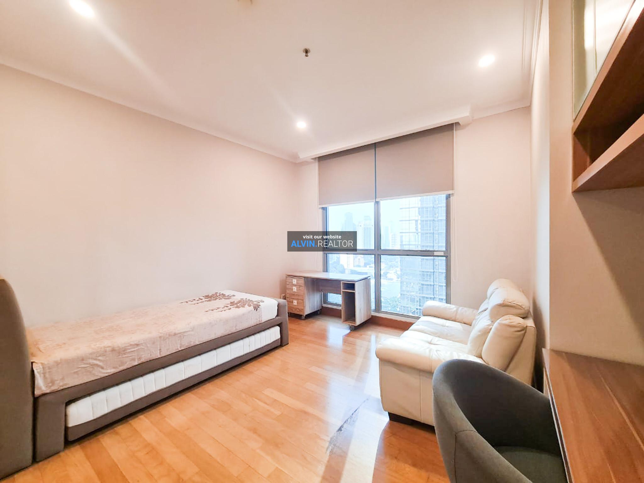 9b3ff2a5-1910-44b9-9238-fcb1cd8d099a-1727867838