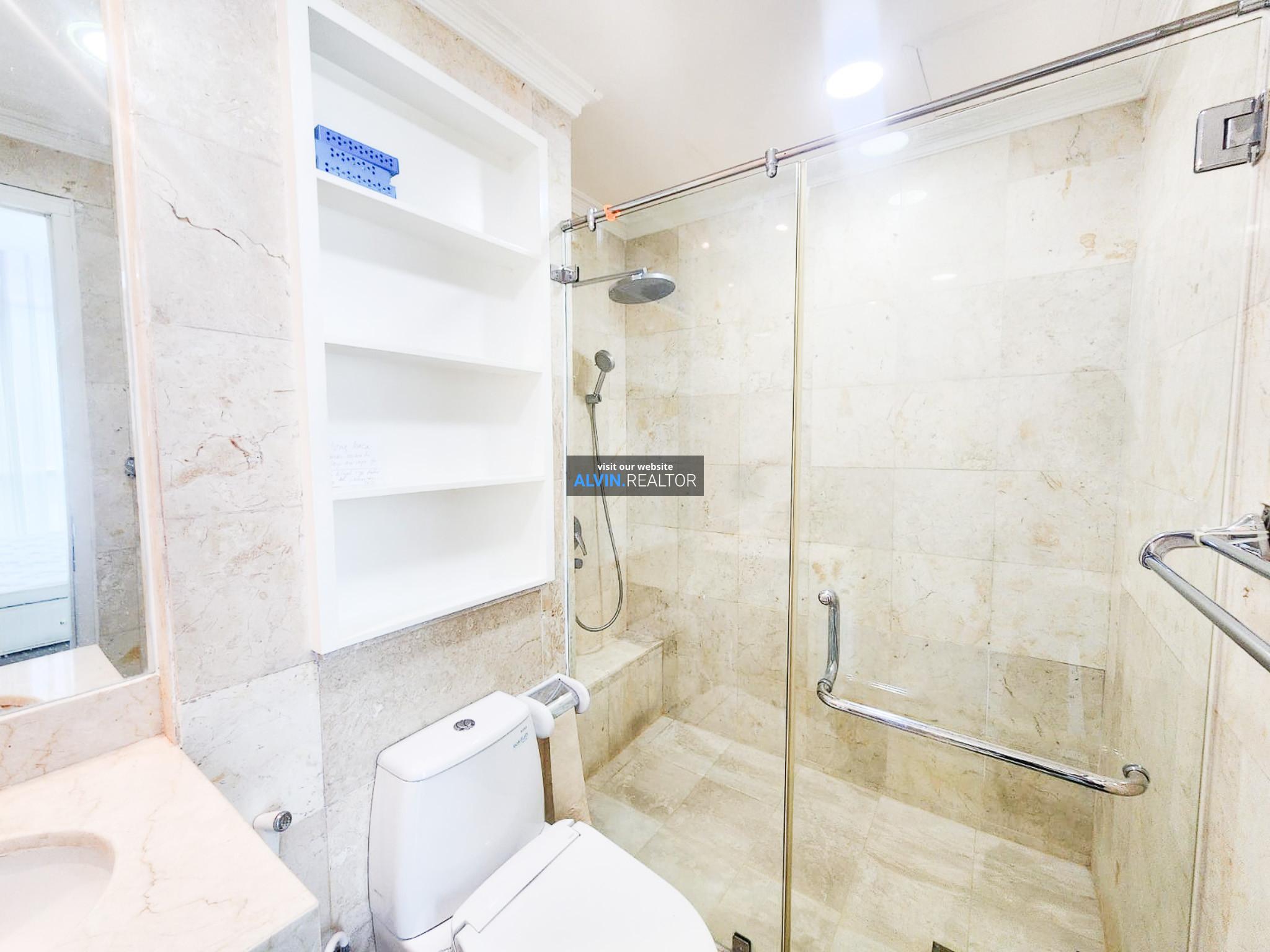 a43b7491-65c6-48d1-a9cb-1f84a07a033d-1760003220