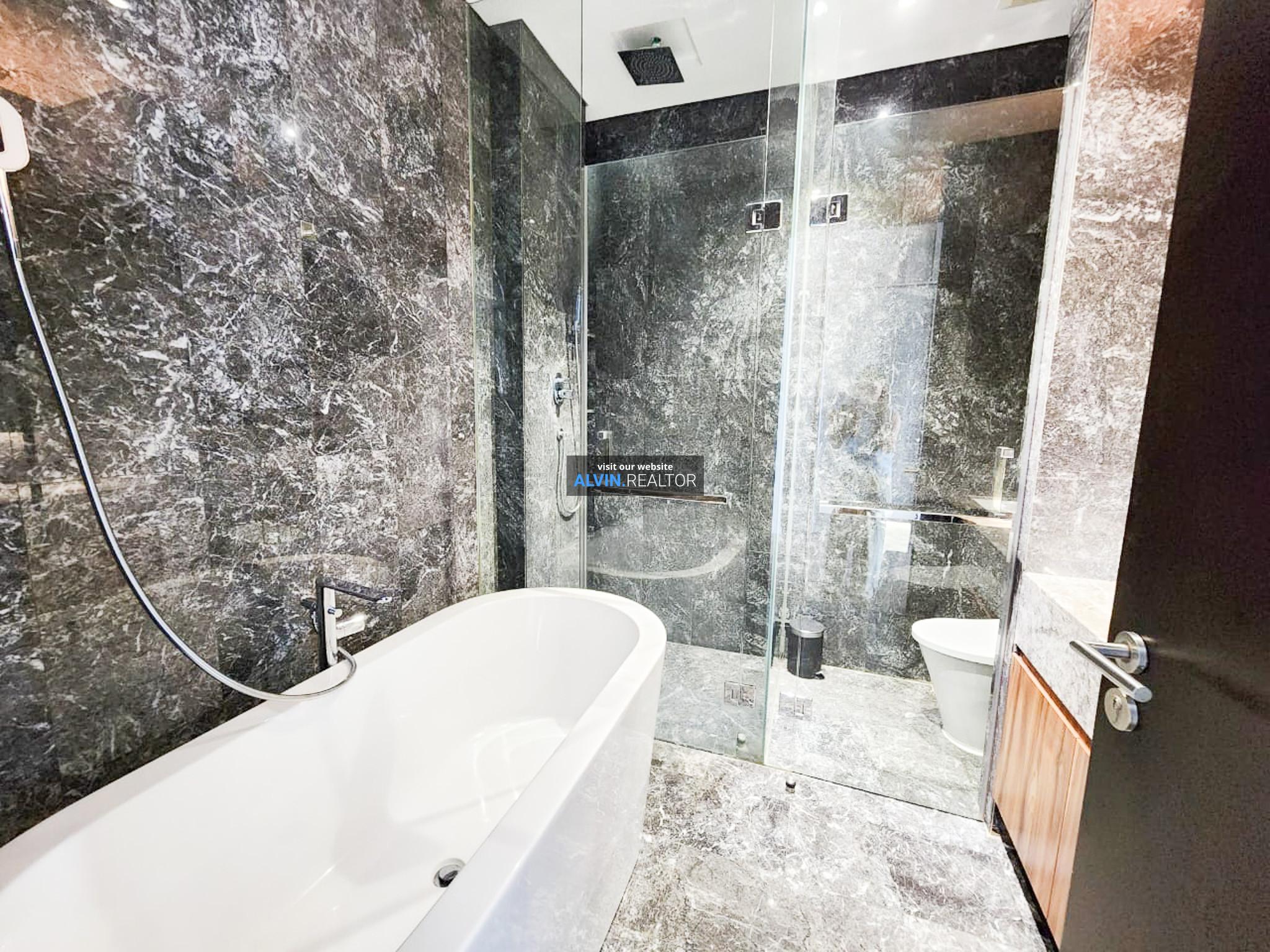 ab6870d8-c5da-4c16-b7ea-c6c067f8853d-1736414906