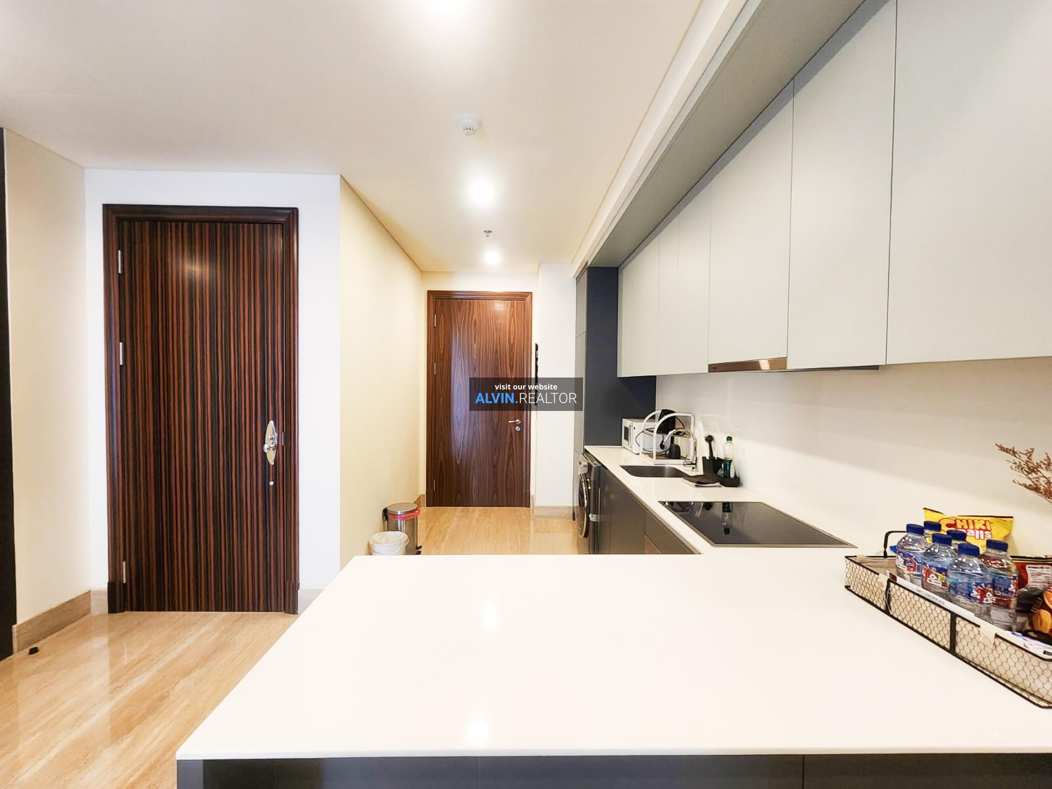 b0fbab26-80c0-4da6-9faf-5a99d134579b-1732078526