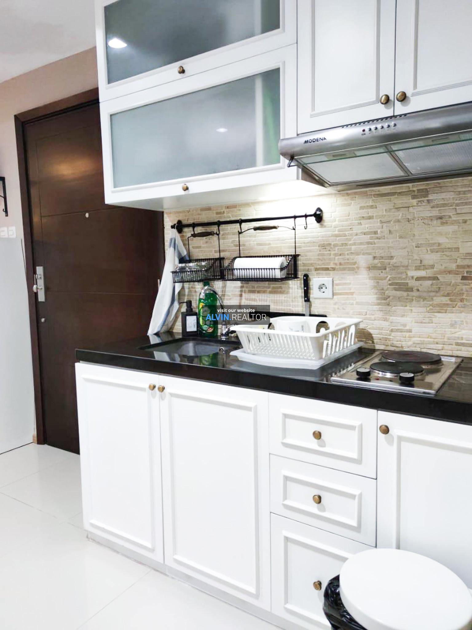 b1ebeccc-0881-443c-90c4-b78d25980473-1737372857