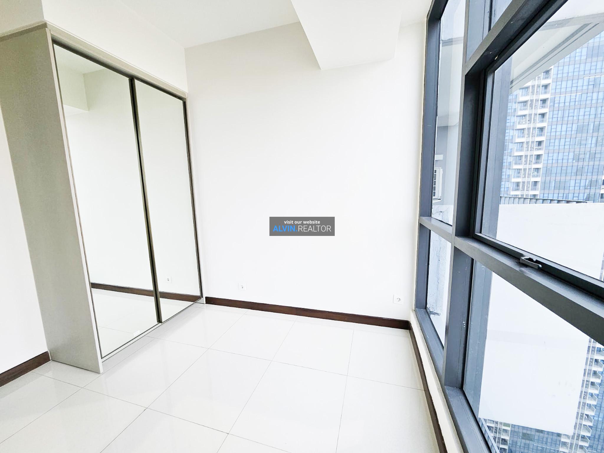 b49817e1-f0ef-4778-ba65-2f462cf803e0-1733738909