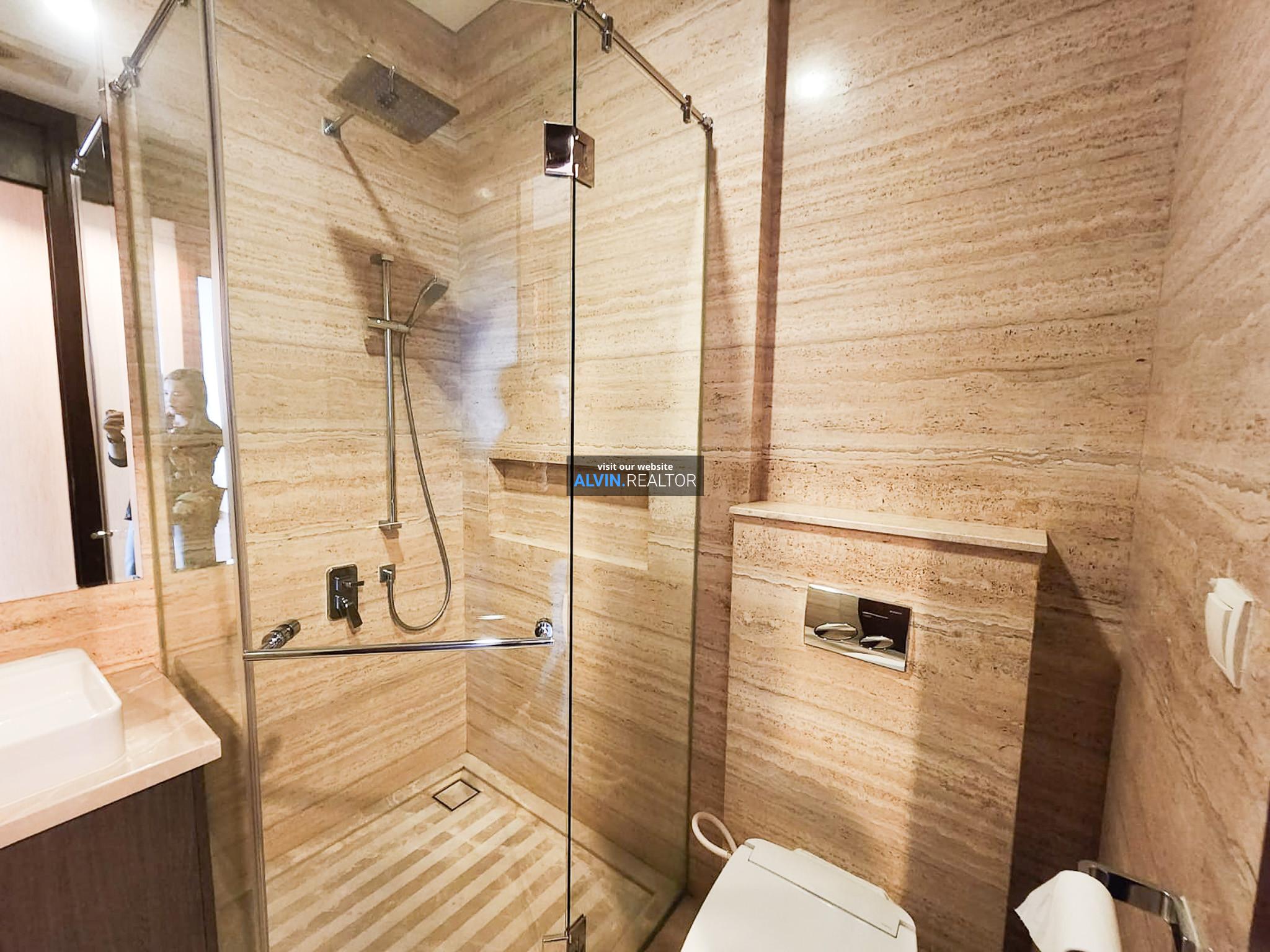 b5a5a72e-011f-420f-a533-f55ff11cc2d0-1759390468