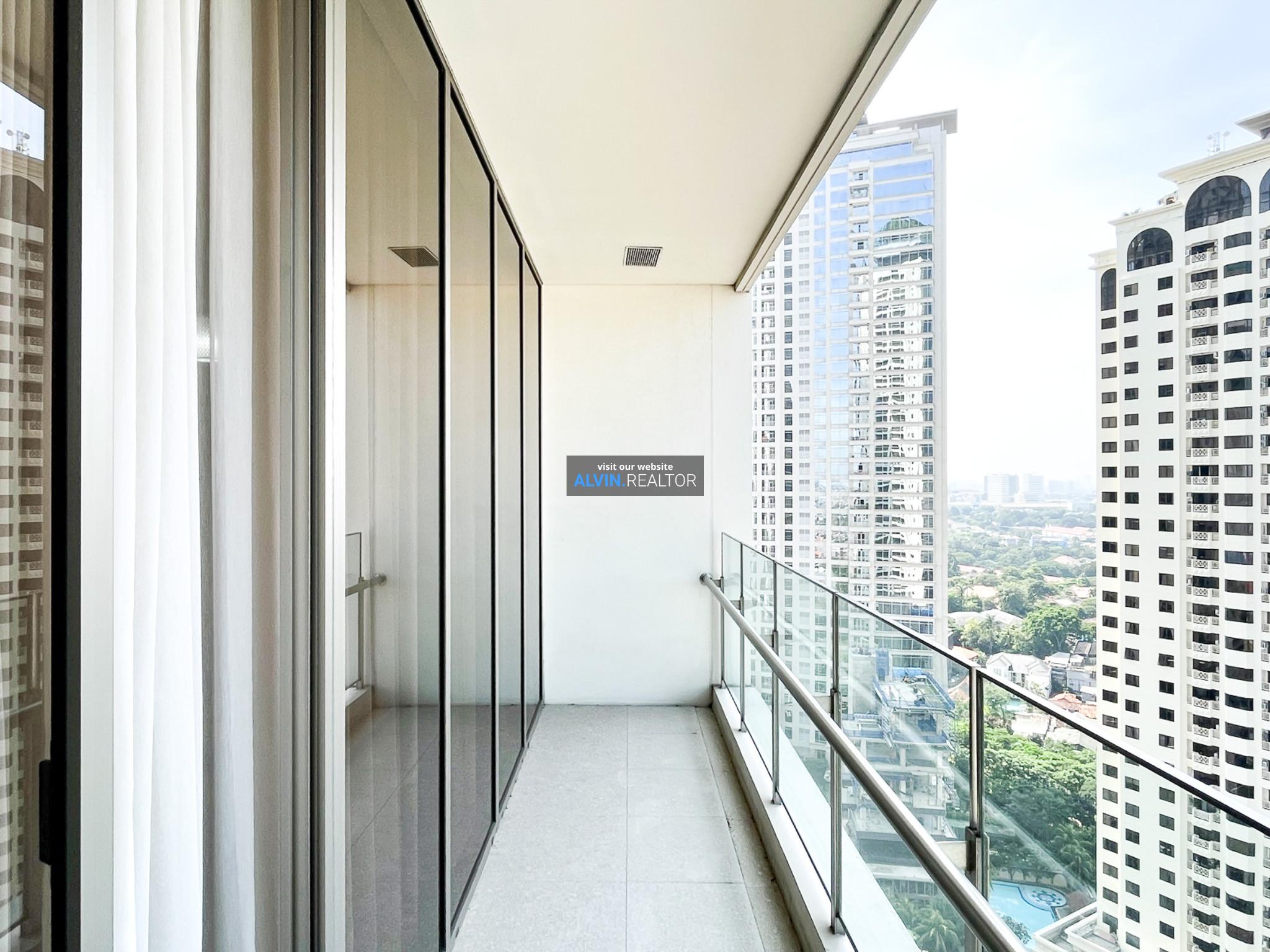 bda2f72f-7a97-4e75-99e7-599f4805fed4-1727170443