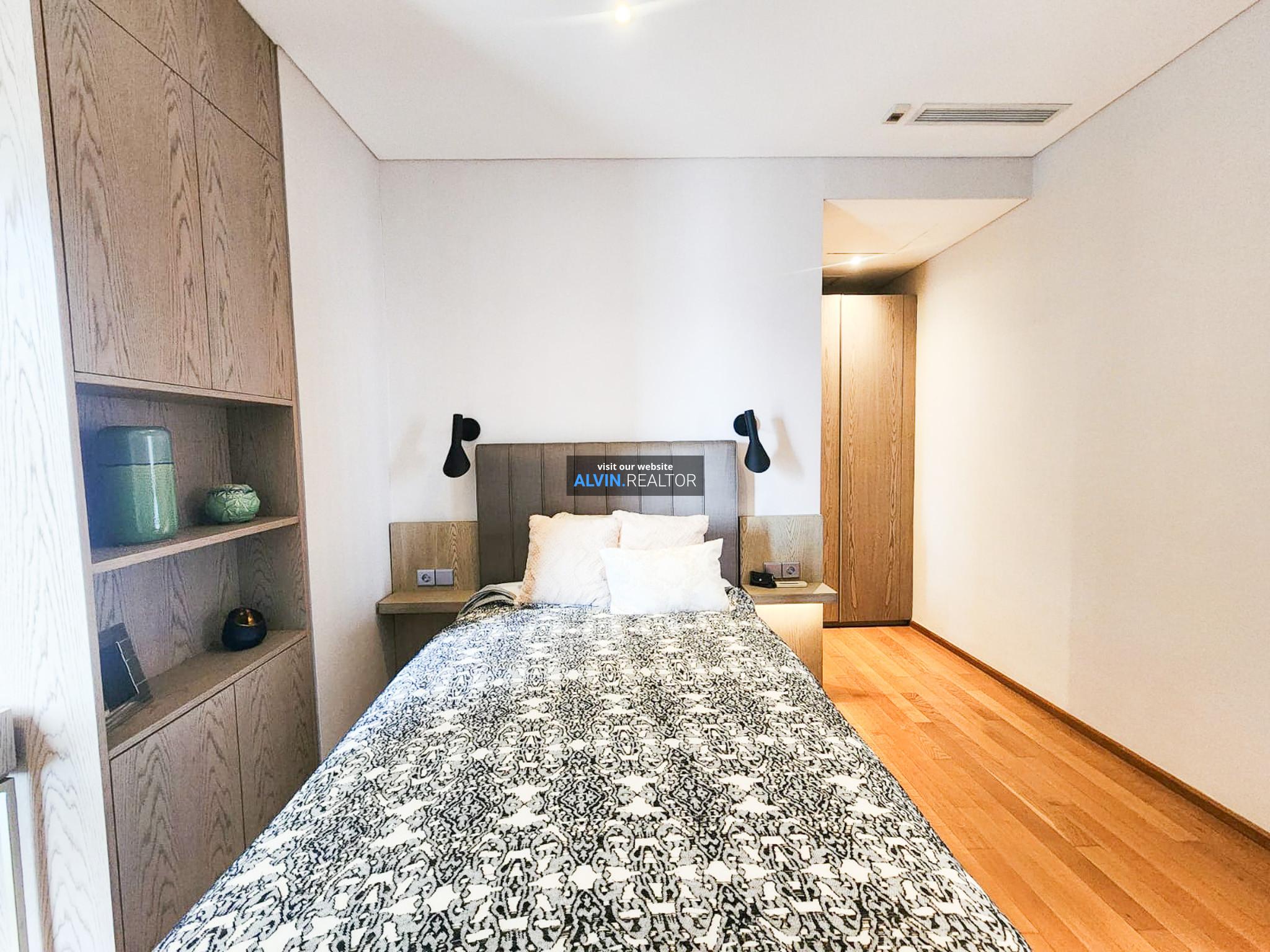 d332f076-fc9b-48d8-9cbd-59f51015dd8b-1744889996