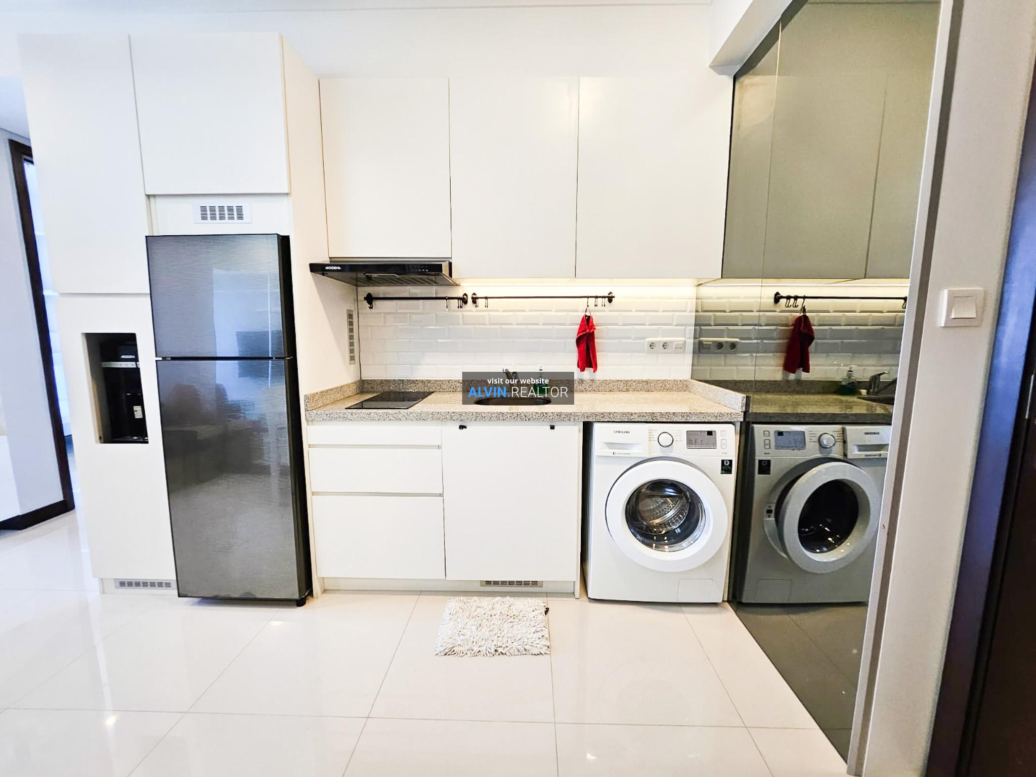 e0ce758d-d2f3-4295-bcd8-61ab273b8d41-1727351743