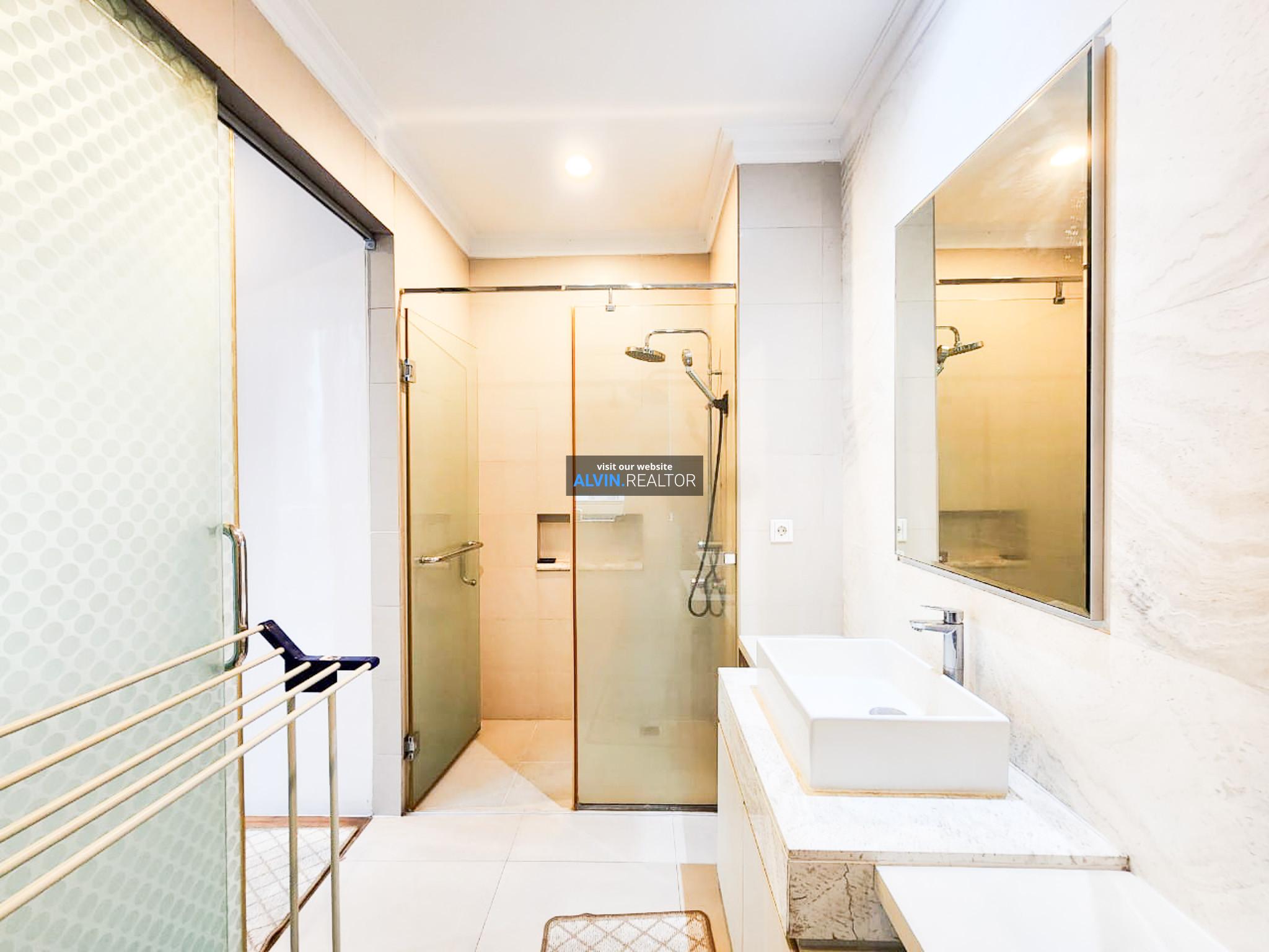 e4813222-a08a-4d2c-b06b-90773ff88783-1750755129