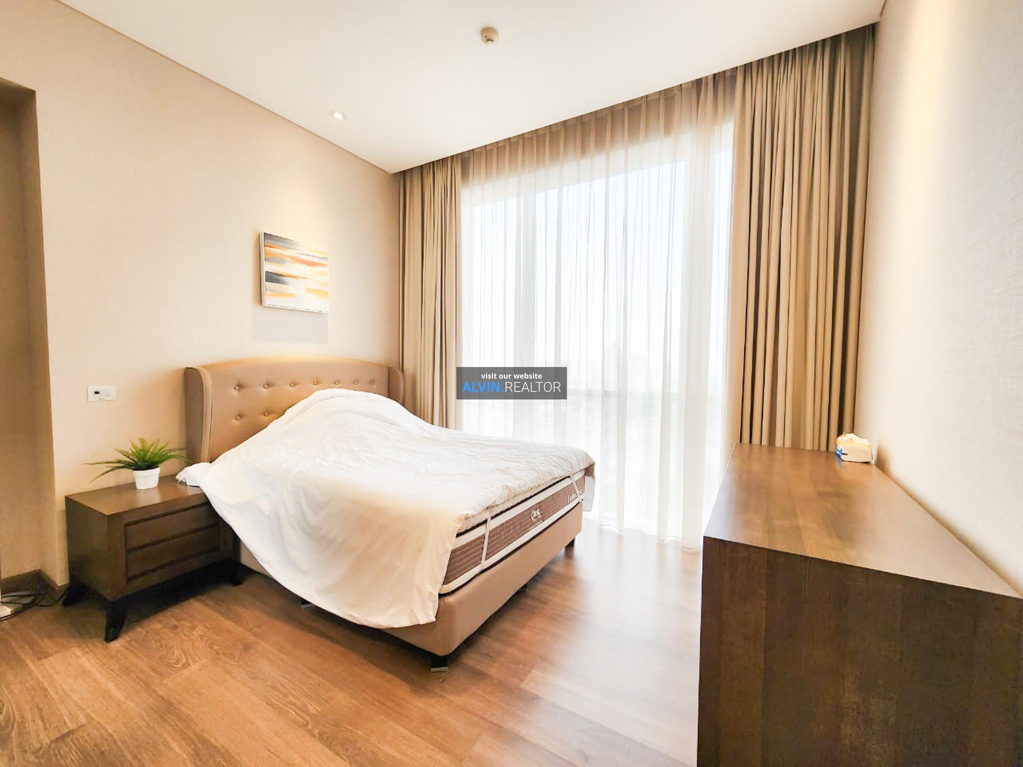 e8a52985-d5f8-43f4-b3de-3701aacaa8ab-1759316461