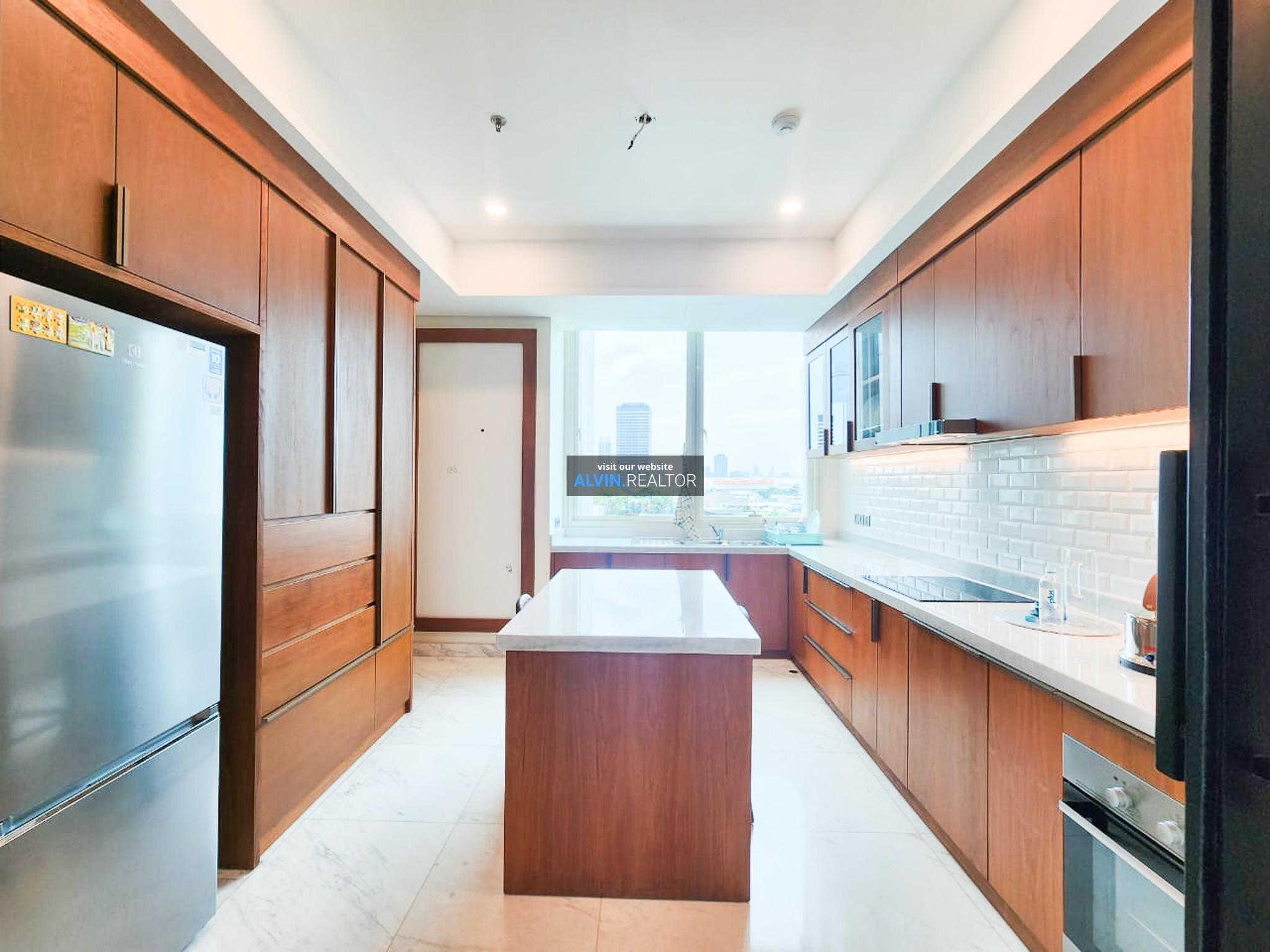 f77b1aea-b4d3-4252-bbbe-1367b0f6d1e9-1742898273