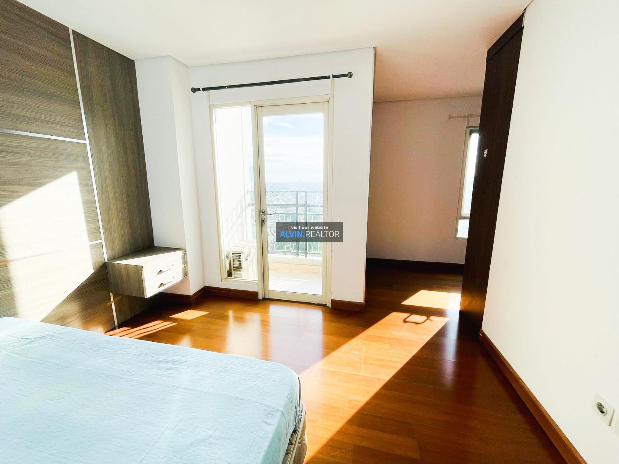 fb31c7bc-3407-42c9-abdd-6e4115686e23-1744632435