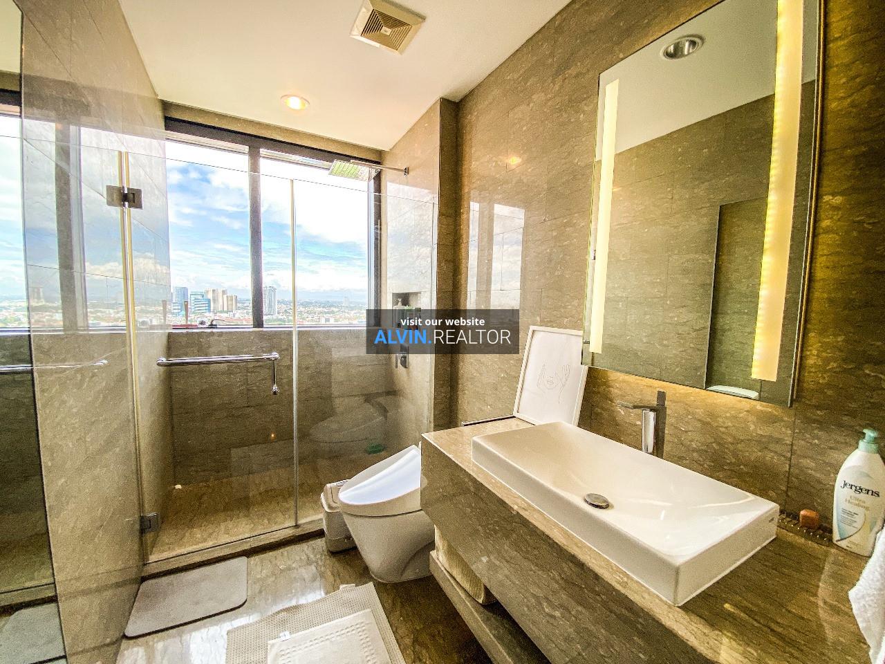 whatsapp-image-2024-09-30-at-175638-2582b5fa-1727946240