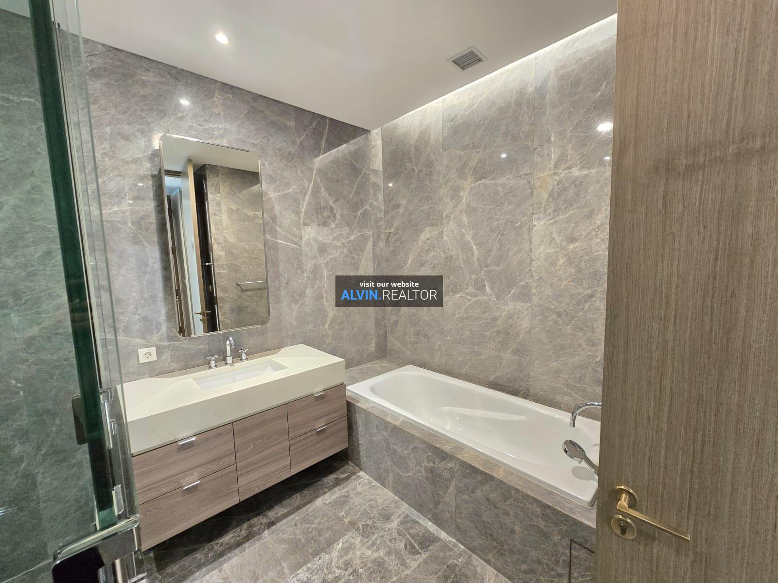 whatsapp-image-2025-06-09-at-44015-pm-2-1754376236